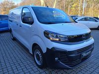 Neu Opel Vivaro-e Combi 100 kW (136 PS) 2025 Kaolin weiß Van