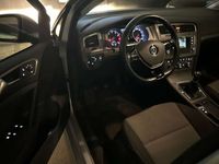 gebraucht VW Golf VII TSI BlueMotion(Beifahrerseite eingedrückt)