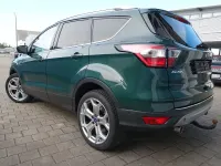 Gebraucht Ford Kuga Titanium 179 PS (131 kW) 2017 Grün SUV
