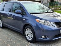 Gebraucht Toyota Sienna XLE 270 PS (198 kW) 2016 Blau Van / Kleinbus