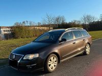 Gebraucht VW Passat 158 PS (116 kW) 2007 Braun Kombi
