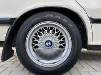 gebraucht BMW 525 i