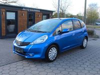 Gebraucht Honda Jazz Exclusive 99 PS (72 kW) 2014 Blau Kleinwagen