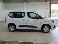 Gebraucht Opel Combo Life Edition 110 PS (80 kW) 2022 Jade weiß Van / Kleinbus