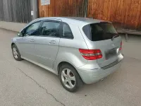 Gebraucht Mercedes B200 140 PS (102 kW) 2008 Silber Van / Kleinbus