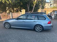 Gebraucht BMW 316 116 PS (85 kW) 2010 Blau Kombi