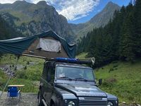 Gebraucht Land Rover Defender SE 122 PS (89 kW) 2015 Grau Kombi