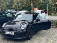 Gebraucht Mini Cooper Classic 136 PS (100 kW) 2023 Schwarz Kleinwagen