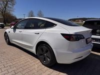 Gebraucht Tesla Model 3 RWD 225 kW (306 PS) 2021 Weiß Limousine
