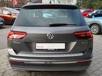 Gebraucht VW Tiguan Highline 239 PS (175 kW) 2019 Indiumgrau metallic (metallic) SUV