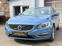 Gebraucht Volvo V60 Summum 150 PS (110 kW) 2016 Blau Kombi