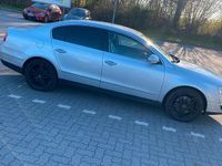 Gebraucht VW Passat 160 PS (117 kW) 2008 Silber Limousine