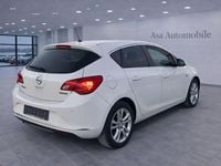Gebraucht Opel Astra Energy 116 PS (85 kW) 2014 Weiß Limousine