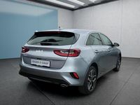 Neu Kia Ceed 140 PS (102 kW) 2025 Silber Kleinwagen