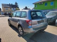 Gebraucht Subaru Forester Active 147 PS (108 kW) 2010 Silber SUV