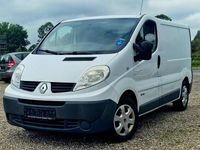 Gebraucht Renault Trafic 114 PS (83 kW) 2014 Weiß Van / Kleinbus