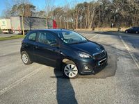 Gebraucht Peugeot 108 Active 69 PS (50 kW) 2018 Blau Kleinwagen