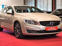 gebraucht Volvo V60 2.0 D4 Aut. Kombi Linje Svart Bi-Xenon*Navi