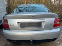 Gebraucht Audi A4 101 PS (74 kW) 1999 Silber Limousine