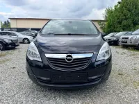 Używany Opel Meriva 120 KM (88 kW) 2011 Czarny Minivan