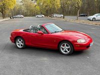 Gebraucht Mazda MX5 90 PS (66 kW) 1998 Rot Cabrio