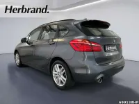 Gebraucht BMW 218 Advantage 140 PS (102 kW) 2019 Mineralgrau metallic Van / Kleinbus