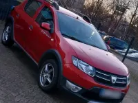 Gebraucht Dacia Sandero 90 PS (66 kW) 2015 Rot SUV