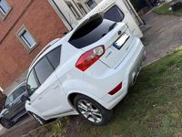 Gebraucht Ford Kuga Individual 140 PS (102 kW) 2012 Weiß SUV
