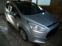 Gebraucht Ford B-MAX Titanium 125 PS (91 kW) 2017 Silber Van / Kleinbus