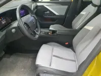 Gebraucht Opel Astra Elegance 150 PS (110 kW) 2023 Kult gelb metallic Kleinwagen