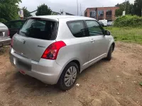 Gebraucht Suzuki Swift 94 PS (69 kW) 2010 Silber Kleinwagen