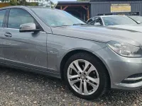 Gebraucht Mercedes C200 Avantgarde 136 PS (100 kW) 2012 Silber Limousine