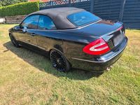 Gebraucht Mercedes CLK500 306 PS (225 kW) 2005 Schwarz Cabrio