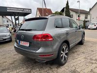 Gebraucht VW Touareg 340 PS (250 kW) 2010 Grau SUV