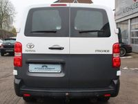 Gebraucht Toyota Proace 122 PS (89 kW) 2020 Weiß Van / Kleinbus
