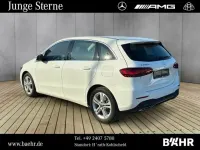 Gebraucht Mercedes B250 163 PS (119 kW) 2025 Unilack polarweiß Kleinwagen