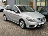 Gebraucht Mercedes B200 136 PS (100 kW) 2012 Silber Van / Kleinbus