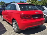 Gebraucht Audi A1 Attraction 86 PS (63 kW) 2011 Misanorot perleffekt Kleinwagen