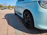 Gebraucht Renault Twingo LIMITED 71 PS (52 kW) 2017 Blau Kleinwagen