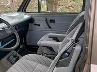 Second-hand VW Multivan Edition 86 CP (63 kW) 1989 Maro Monovolum