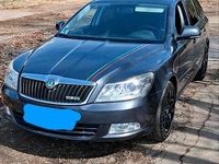 Gebraucht Skoda Octavia 122 PS (89 kW) 2012 Grau Kombi