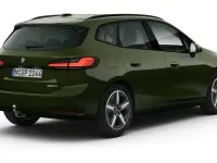 Gebraucht BMW 220 156 PS (114 kW) 2025 Grün Kombi
