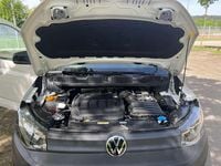 Gebraucht VW Caddy 122 PS (89 kW) 2022 Weiß Van / Kleinbus