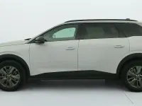 Gebraucht Peugeot 5008 Allure 136 PS (100 kW) 2025 (blanc okenite) SUV