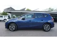 Gebraucht BMW 216 122 PS (89 kW) 2023 Phytonicblau Kombi