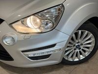 Gebraucht Ford S-MAX S 163 PS (119 kW) 2014 Silber Van / Kleinbus