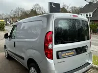 Gebraucht Opel Combo 105 PS (77 kW) 2013 Silber Van / Kleinbus