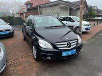 Gebraucht Mercedes B160 95 PS (69 kW) 2010 Schwarz Kleinwagen