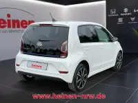 Gebraucht VW e-up! Style 61 kW (83 PS) 2022 Pure white Kleinwagen