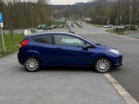 Gebraucht Ford Fiesta SYNC Edition 101 PS (74 kW) 2013 Blau Kleinwagen